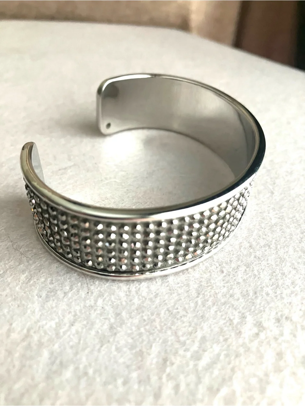 N/A rows metallic